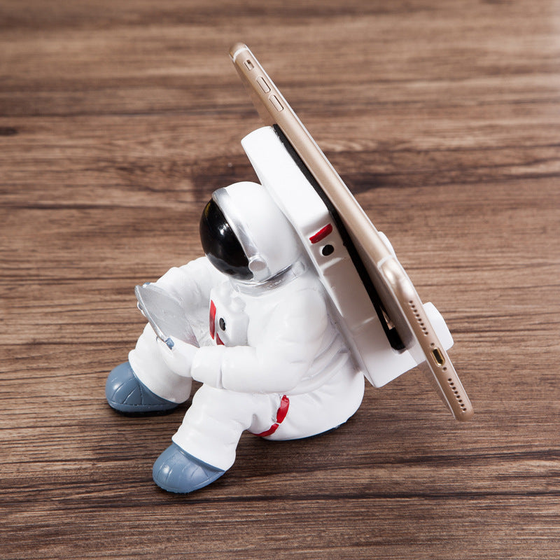 Simple Astronaut Mobile Phone Stand Student Desktop Holder Cute Spaceman Cell Phone Holder Creative Gift Small Desk Decoration WackyTeki