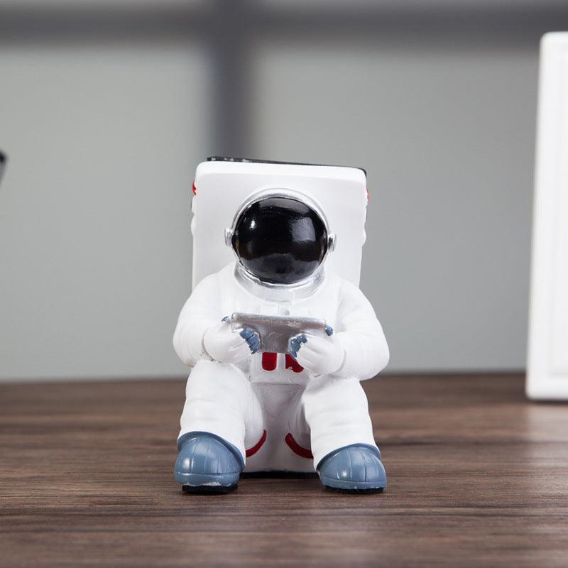 Simple Astronaut Mobile Phone Stand Student Desktop Holder Cute Spaceman Cell Phone Holder Creative Gift Small Desk Decoration WackyTeki